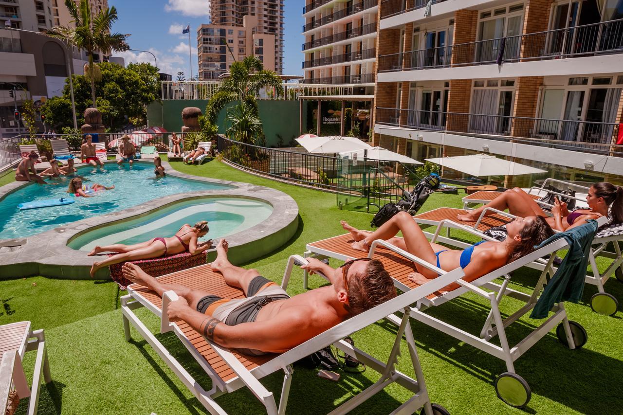 Bunk Surfers Paradise International Backpacker Hostel (Adults Only) Gold Coast Exterior foto